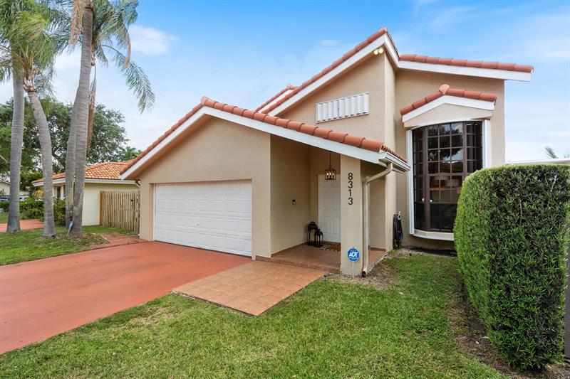 Image 4 of 51 For 8313 188th Ter