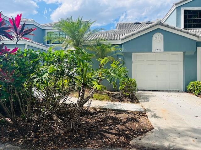 Details for 8365 Waterford Cir  8365, Tamarac, FL 33321