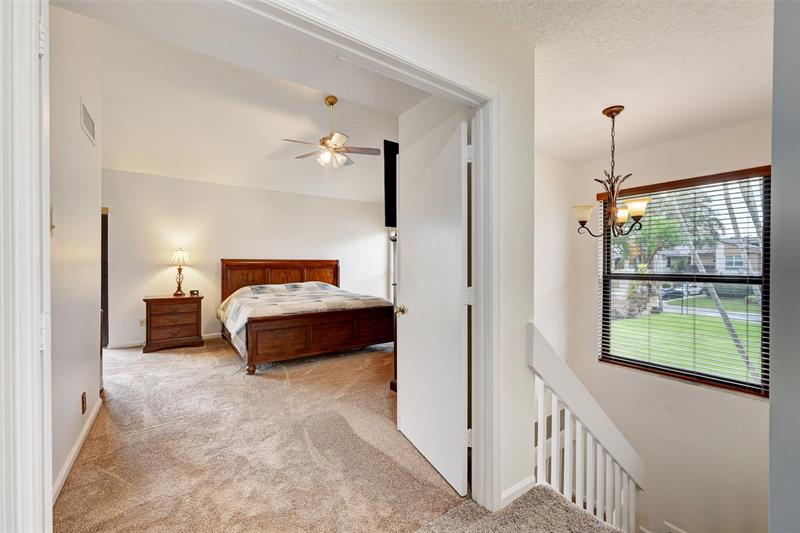 Image 10 of 24 For 6079 Glendale Dr  6079