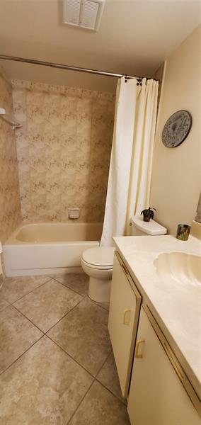 Image 22 of 28 For 15235 Lakes Of Delray Blvd  284
