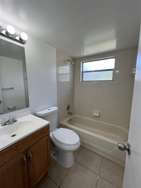 Image 7 of 15 For 11576 44th St  11576