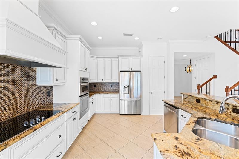 Image 9 of 44 For 8132 Bradford Way