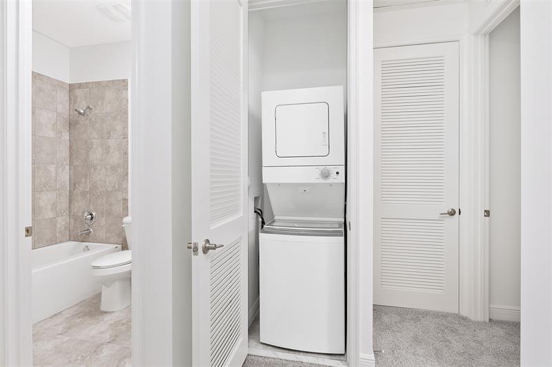 Image 26 of 27 For 6965 Pines Circle  29