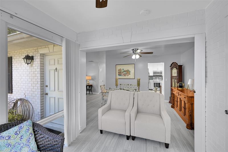 Image 11 of 34 For 10143 45th Trl  473