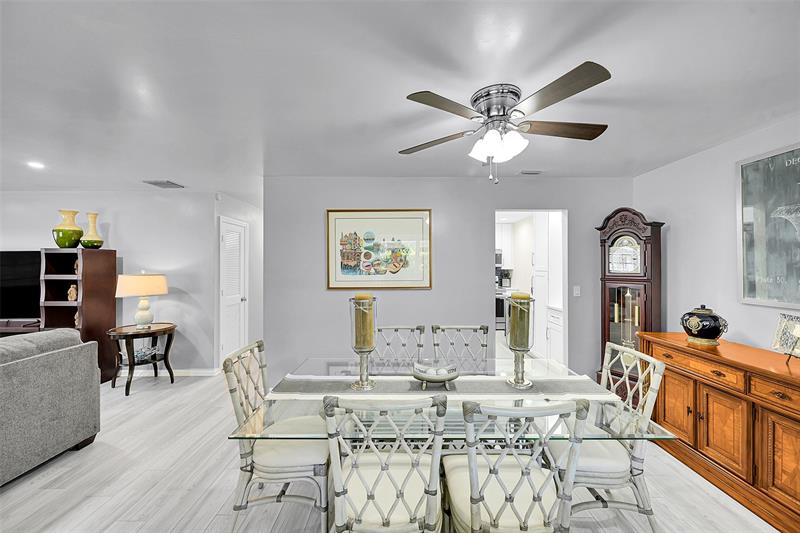 Image 13 of 34 For 10143 45th Trl  473