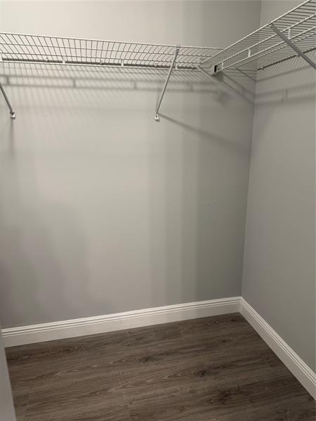 Image 10 of 18 For 6025 Balboa Cir  103