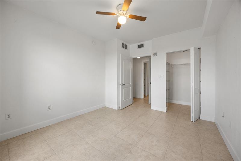 Image 11 of 44 For 1830 Radius Dr  607