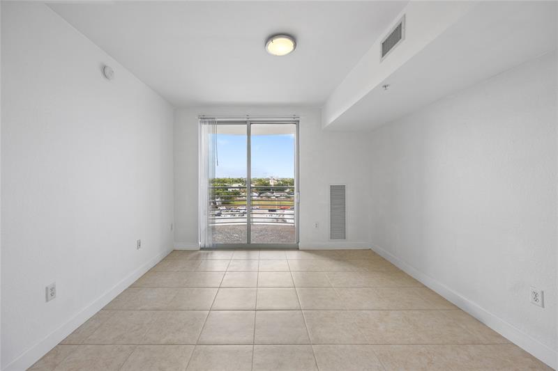 Image 13 of 44 For 1830 Radius Dr  607