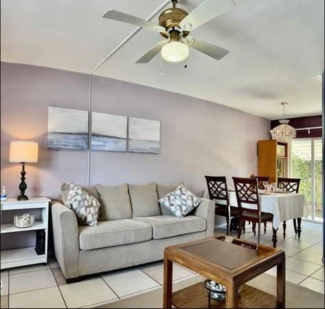 Image 7 of 11 For 4652 Poinciana Street  2