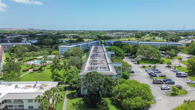 Image 31 of 43 For 2804 Victoria Way  C3