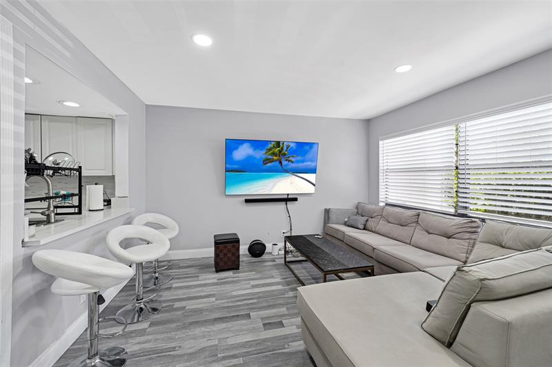 Details for 5 Matador Ln  4-28, Davie, FL 33324