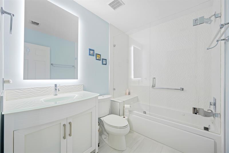 Image 22 of 27 For 1775 Seagrape Way  1775