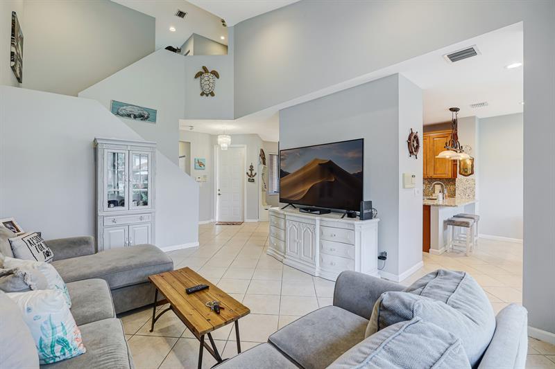 Image 11 of 56 For 5664 125th Ave