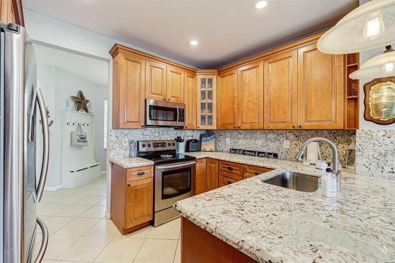 Image 16 of 56 For 5664 125th Ave