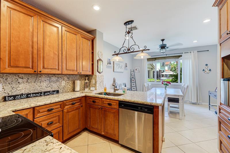 Image 17 of 56 For 5664 125th Ave