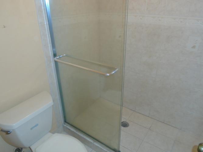 Image 12 of 24 For 6195 Rock Island Rd  402