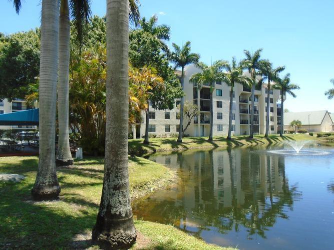 Image 20 of 24 For 6195 Rock Island Rd  402