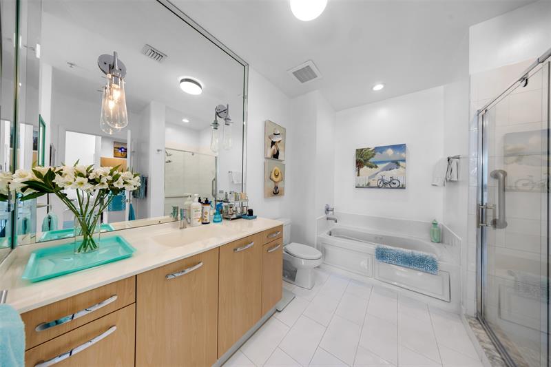 Image 20 of 41 For 313 2nd St  602
