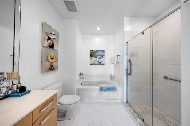 Image 21 of 41 For 313 2nd St  602