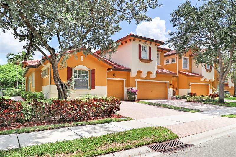 Details for 11955 57th Mnr, Coral Springs, FL 33076