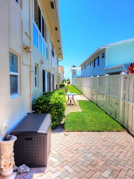 Image 16 of 17 For 5450 Ocean Blvd  39-k