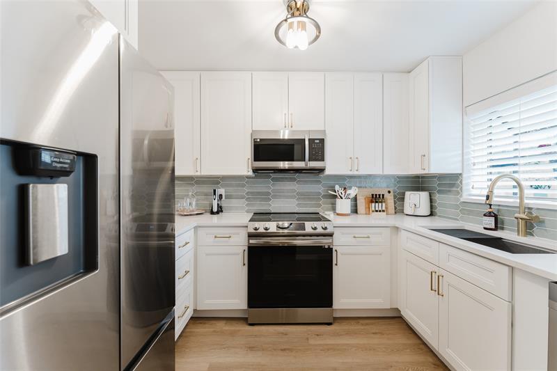 Image 8 of 31 For 1005 Republic Ct  1005