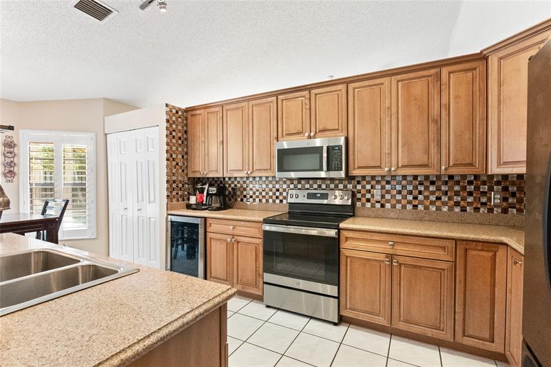 Image 16 of 28 For 1845 108th Ave