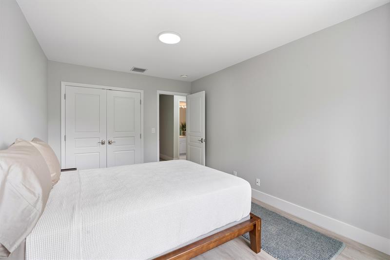 Image 20 of 26 For 21470 Saint Andrews Grand Cir  12