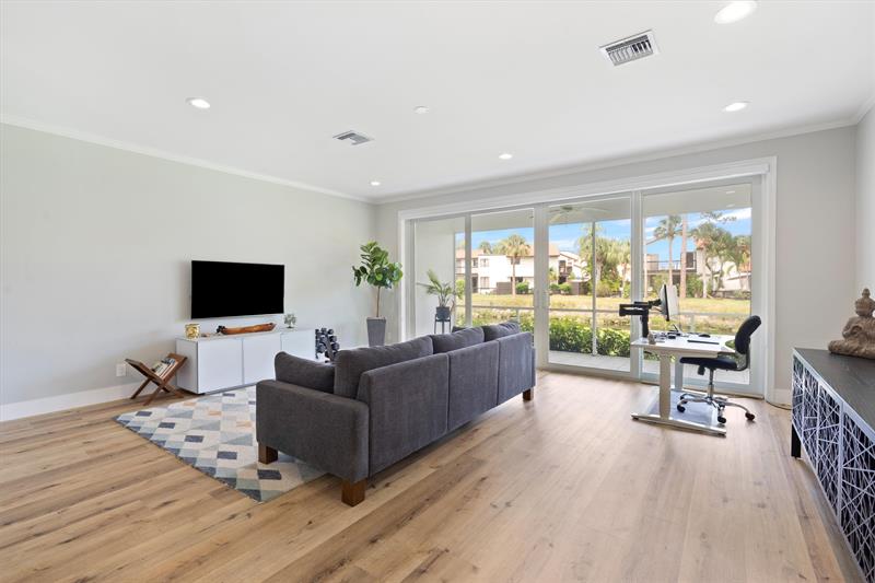 Image 5 of 26 For 21470 Saint Andrews Grand Cir  12