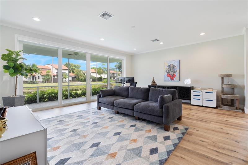 Image 6 of 26 For 21470 Saint Andrews Grand Cir  12
