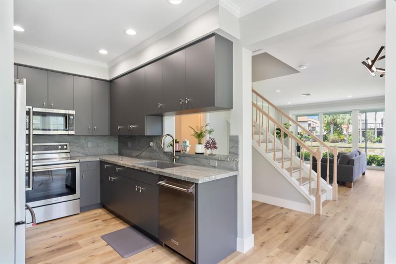 Image 9 of 26 For 21470 Saint Andrews Grand Cir  12