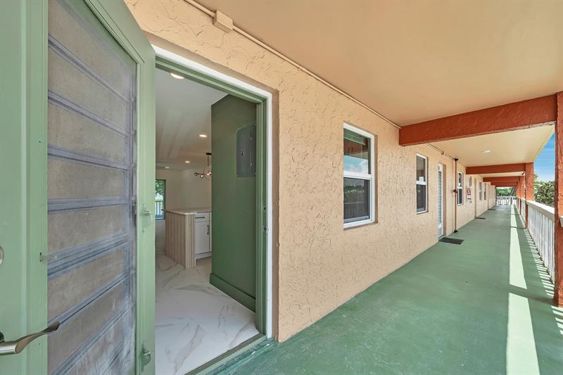 Image 28 of 31 For 9818 Marina Blvd  1225