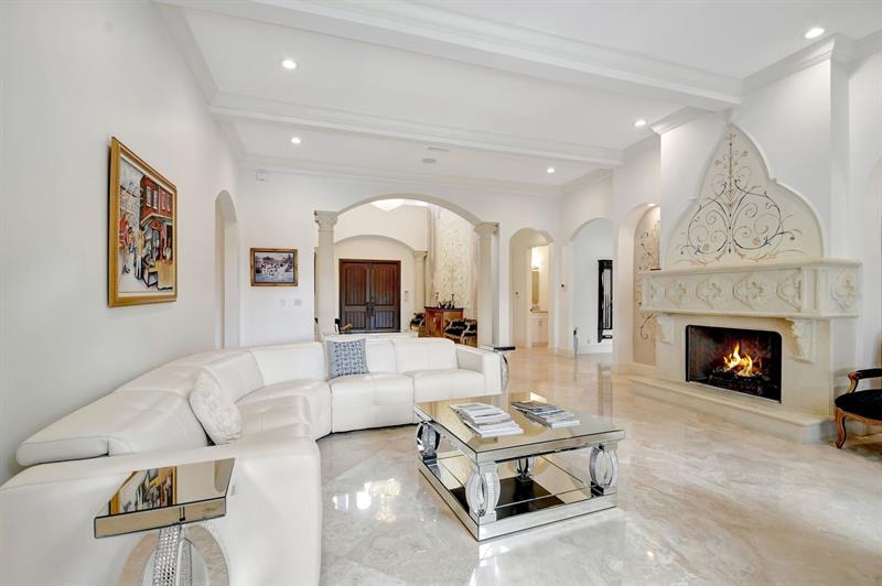 Image 13 of 100 For 6453 Montesito Street