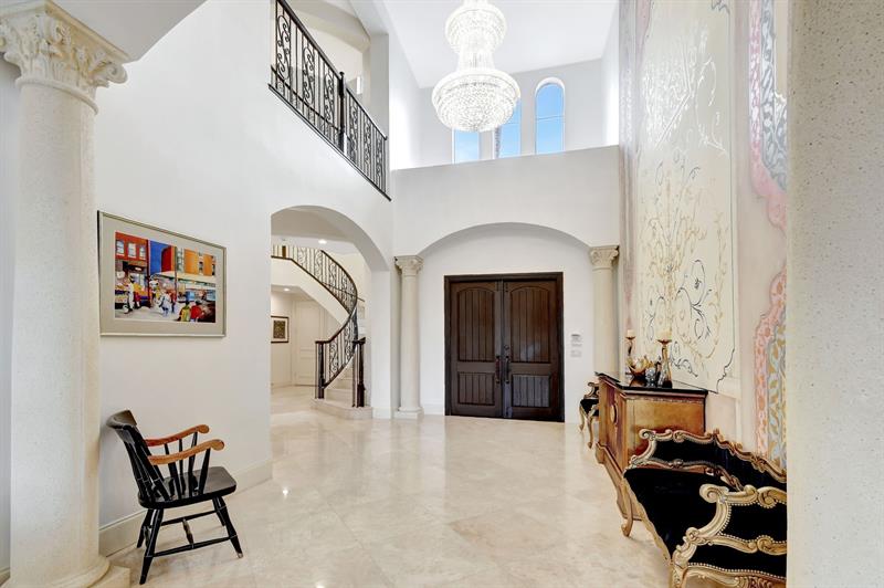 Image 14 of 100 For 6453 Montesito Street