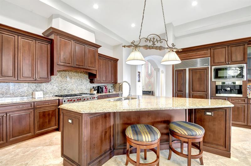 Image 19 of 100 For 6453 Montesito Street