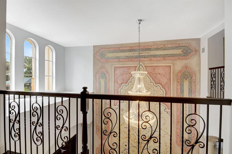 Image 36 of 100 For 6453 Montesito Street