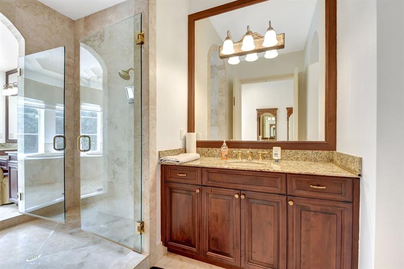 Image 51 of 100 For 6453 Montesito Street