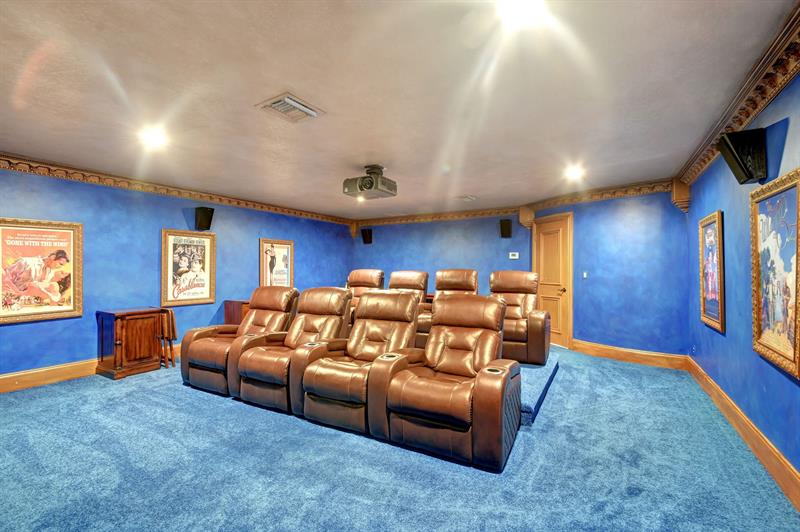 Image 65 of 100 For 6453 Montesito Street