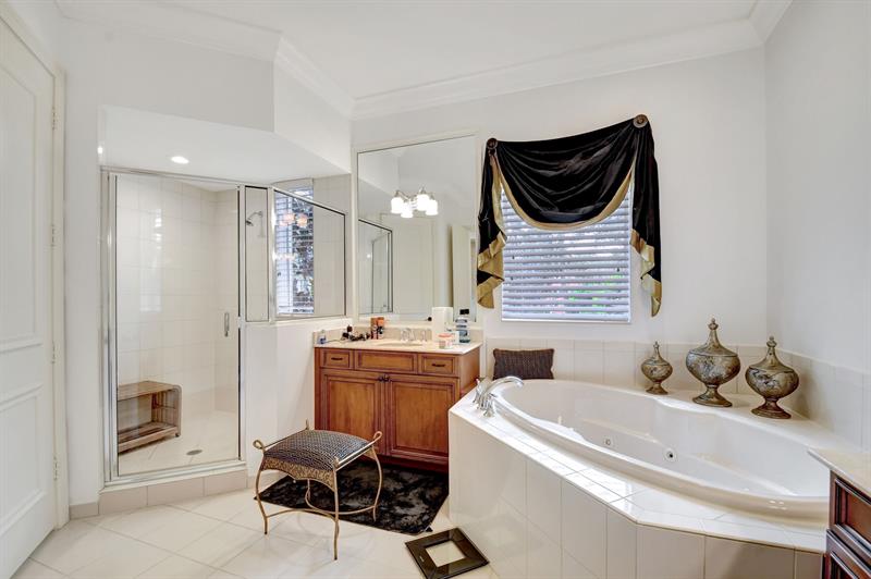 Image 74 of 100 For 6453 Montesito Street