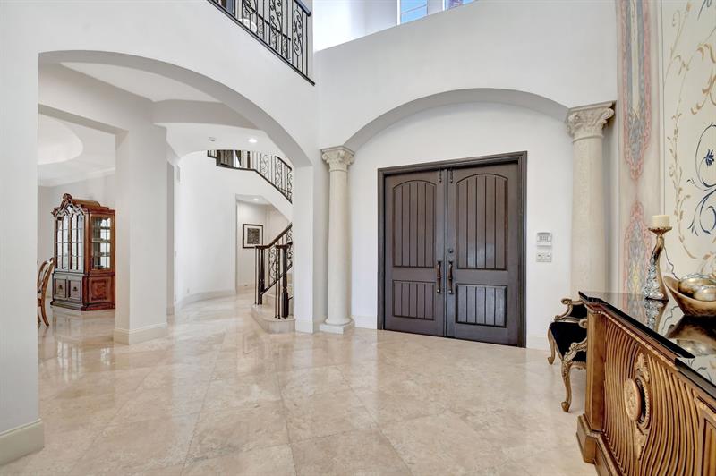 Image 8 of 100 For 6453 Montesito Street