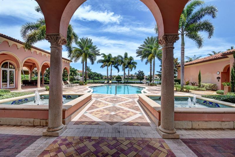 Image 93 of 100 For 6453 Montesito Street
