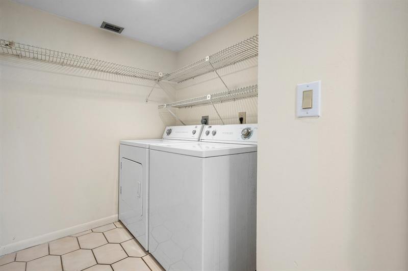 Image 15 of 27 For 2707 14th Street Cswy  305