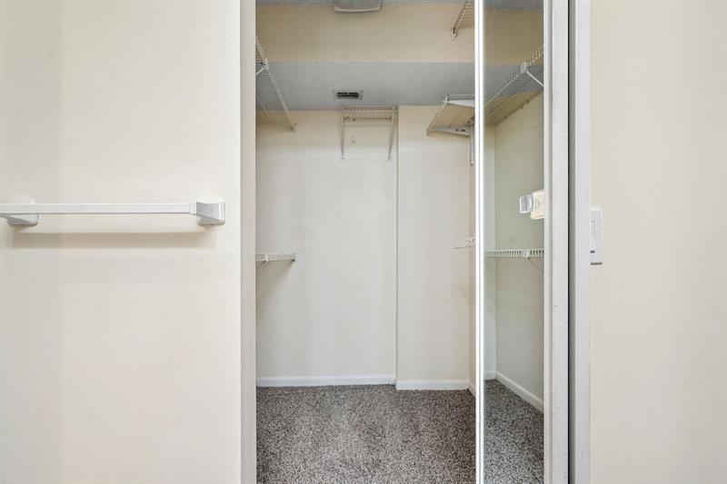 Image 18 of 27 For 2707 14th Street Cswy  305