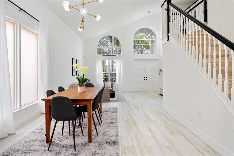 Image 6 of 35 For 15799 Menton Bay Ct