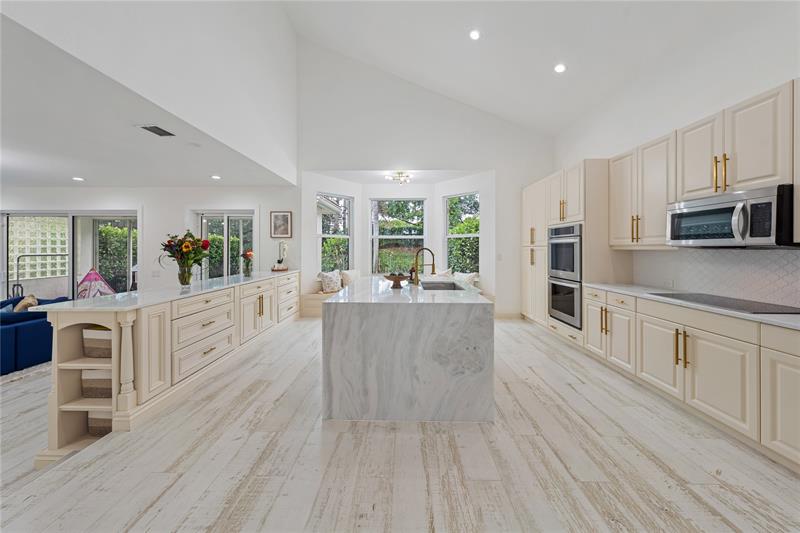 Image 9 of 35 For 15799 Menton Bay Ct