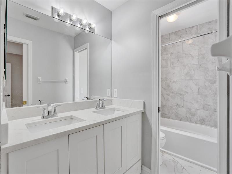 Image 32 of 50 For 6424 Egret Ave