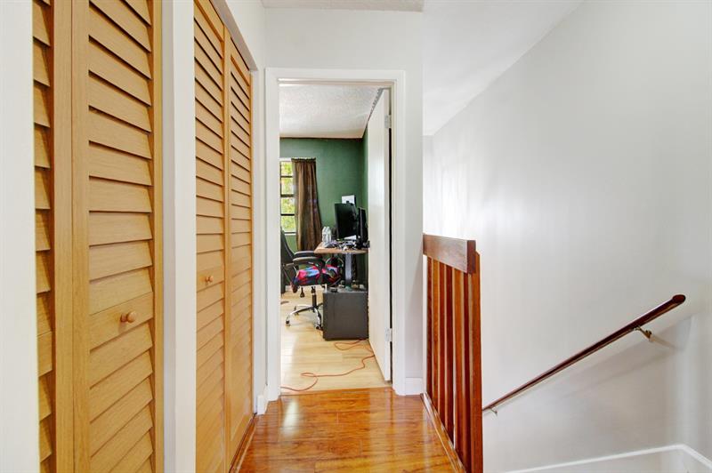Image 17 of 30 For 10324 3rd St  4