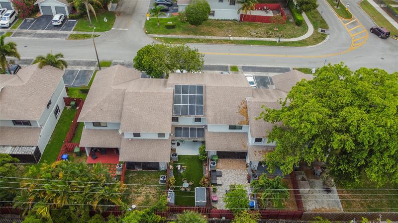 Image 26 of 30 For 10324 3rd St  4