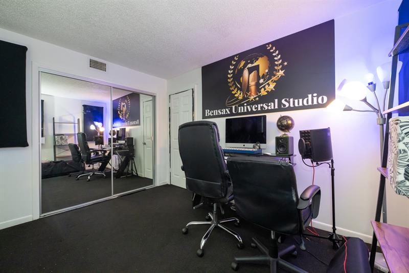 Image 15 of 43 For 8821 38th Dr  205a