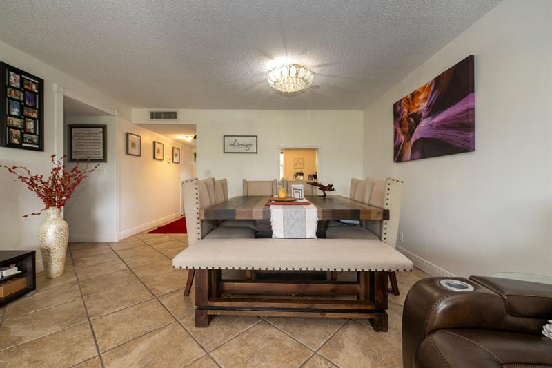 Image 20 of 43 For 8821 38th Dr  205a